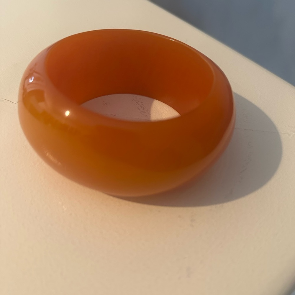 Vintage Retro Resin Bangle